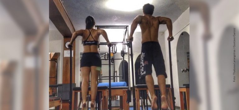 PILATES EM DUPLA NA CHAIR