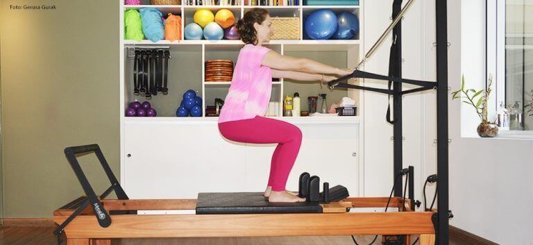 Trabalho dos membros inferiores no Reformer-Torre