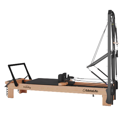 Reformer Torre Infinity MetaLife com trilho, torre e molas para treino de pilates.