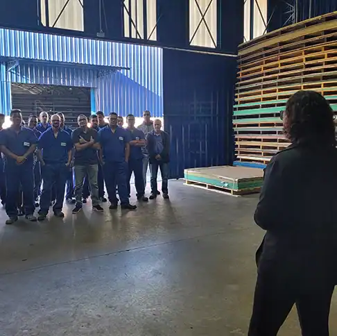 Sandra Silva - gestora de qualidade na KLINGER Brazil na empresa.