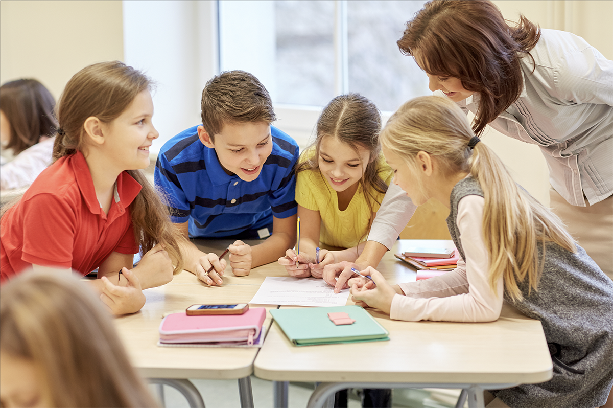 Conheça o passo a passo para implantar o UDP Bilingual Program na sua escola