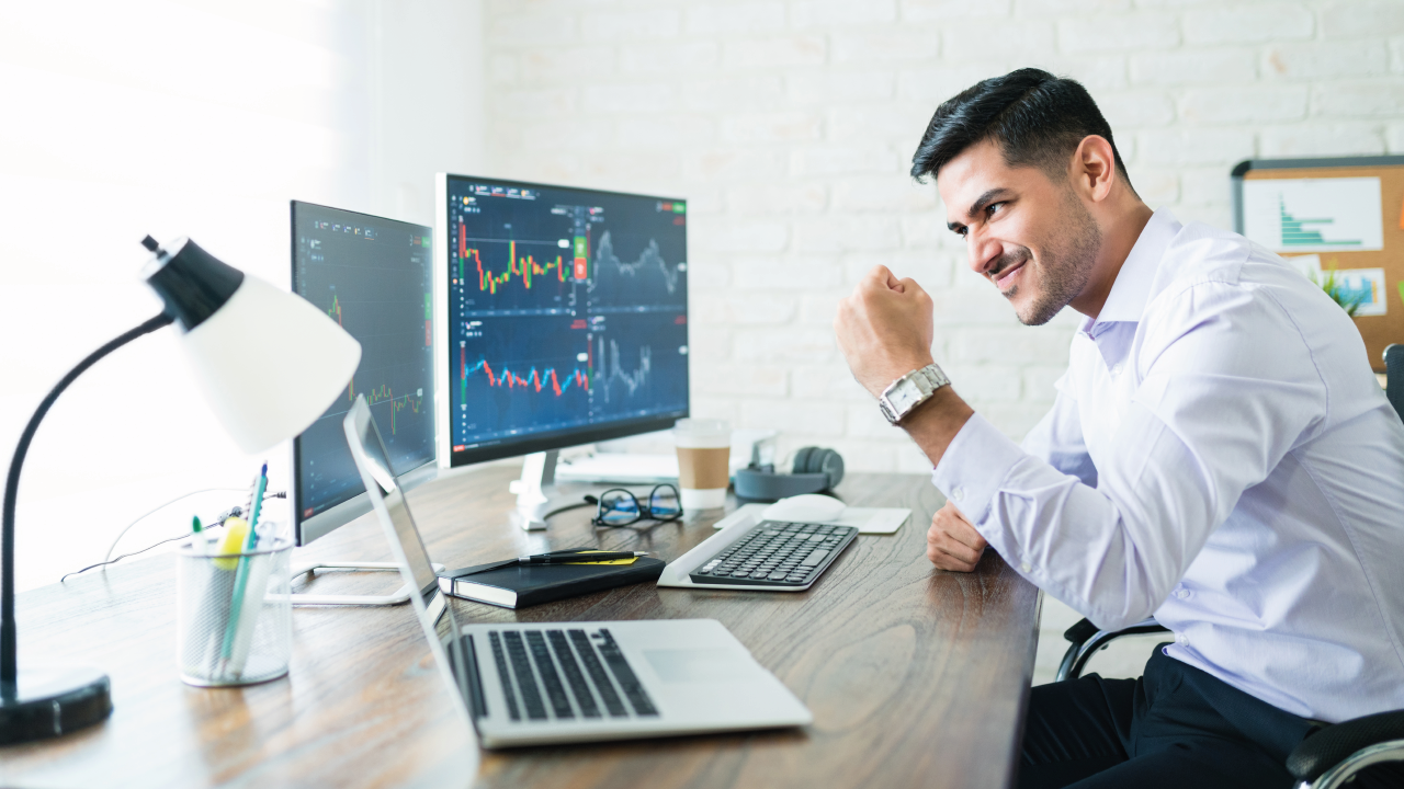 Ações de tecnologia são preferência entre brasileiros que investem nos Estados Unidos