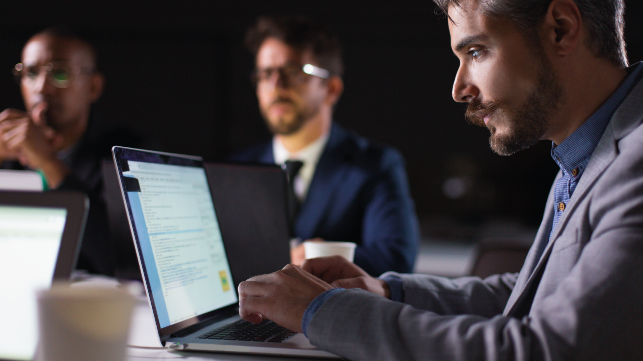 IA: mais de 70% das empresas terão dificuldades em 2024 pela falta de domínio da tecnologia