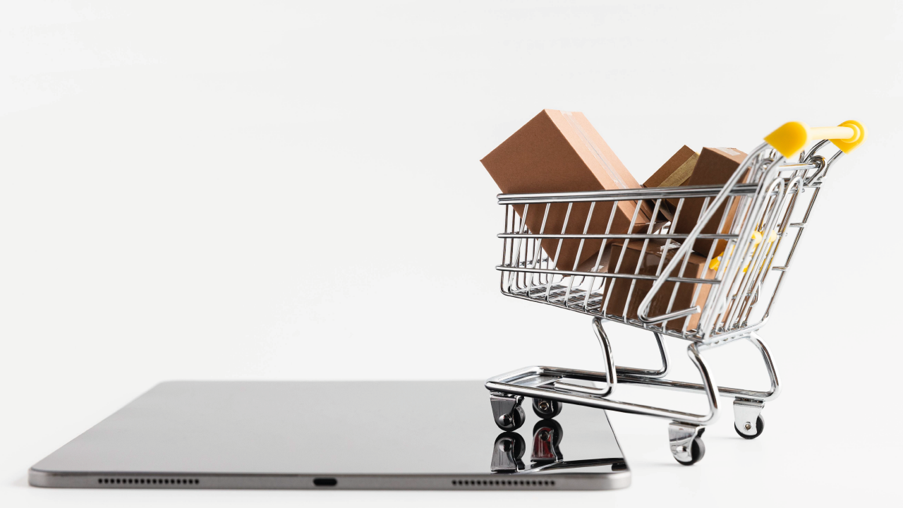 Como o gerenciamento de e-commerce é simplificado em um sistema de BI?