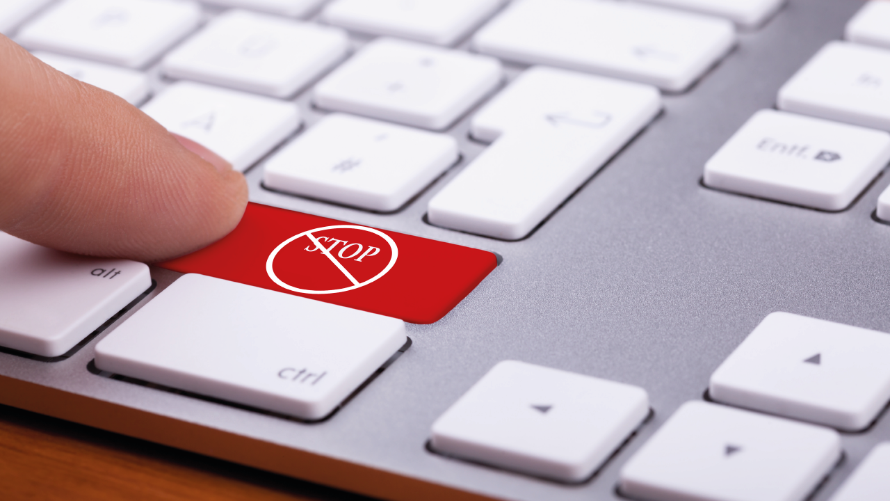 Big Techs fazem acordo para criar “botão de pânico” para IA